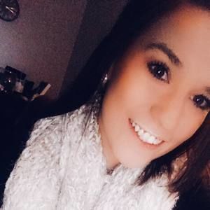 Meet your Posher, Karlee